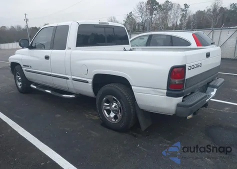 1999 Dodge Ram 1500 St from USA, damaged, VIN 3B7HC13Z6XM518258
